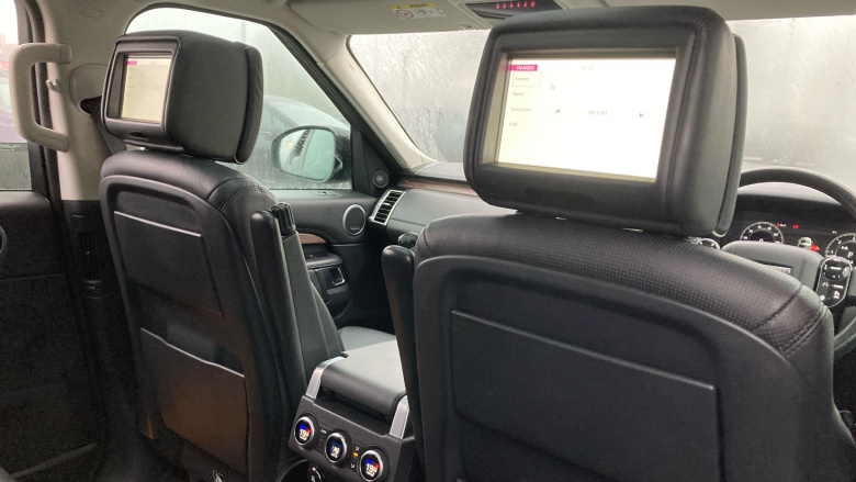 Land Rover Discovery 3.0 SDV6 HSE Luxury 5dr Auto Diesel Station Wagon